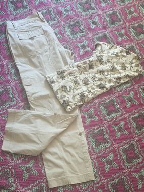 croft & barrow Cream Floral Top with Beige Detail And Slacks Cotton